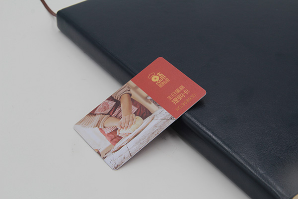 鑰匙扣卡是否可以做成IC ID復(fù)合卡，可以的話有哪些樣式？